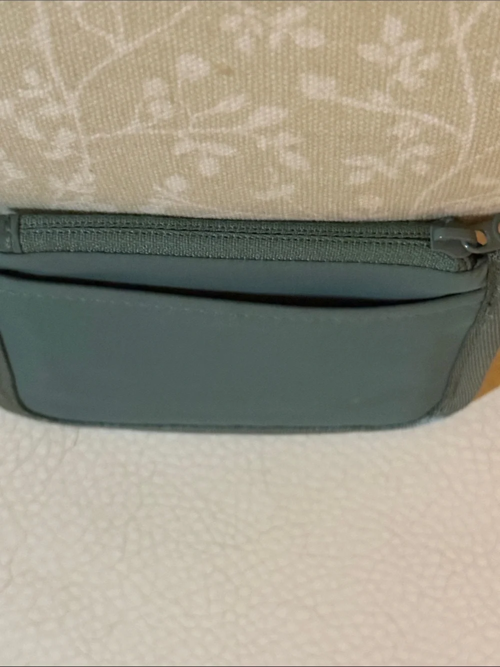 lululemon athletica Teal Zip Card Holder